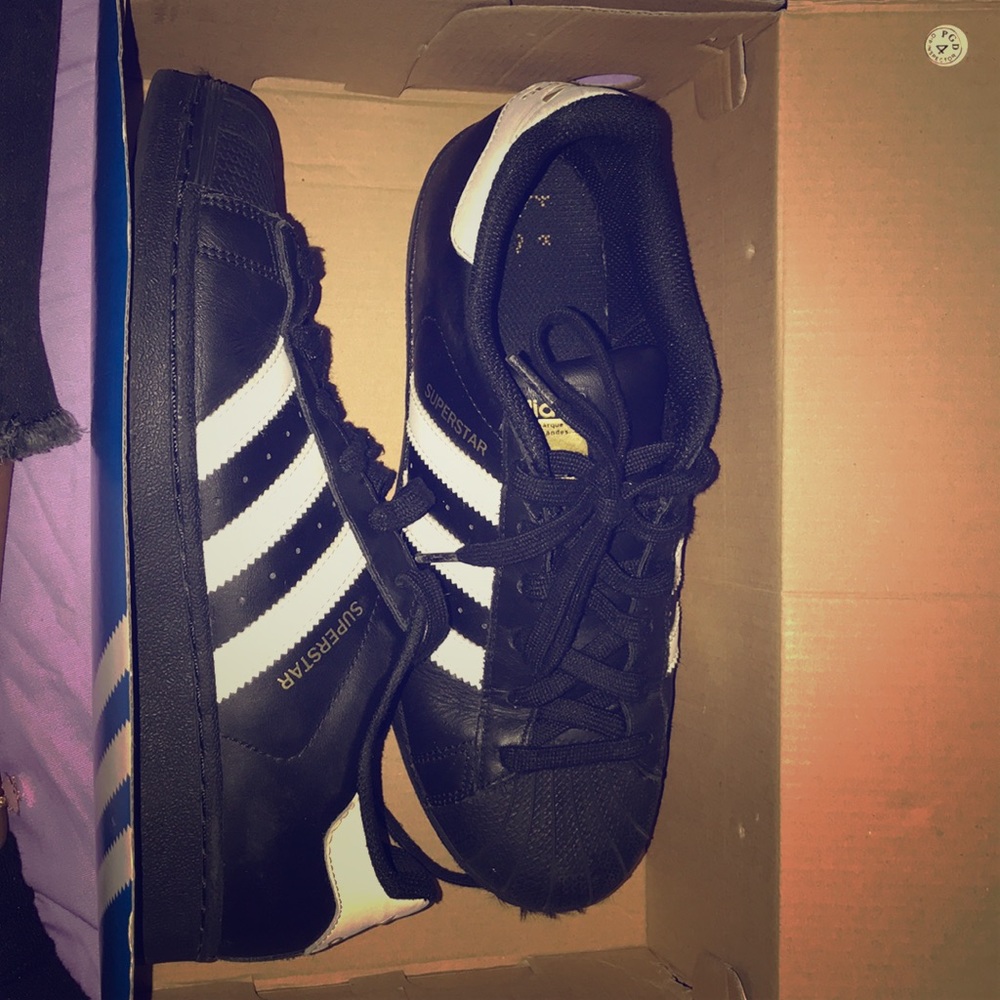 low top adidas